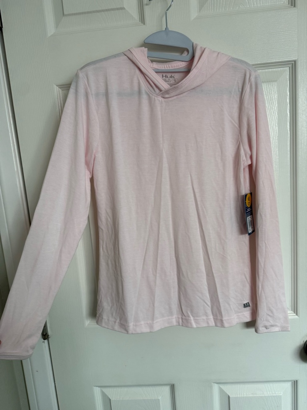 Huk Light Pink Long Sleeve Hooded Women's Shirt - Picture 3 of 6